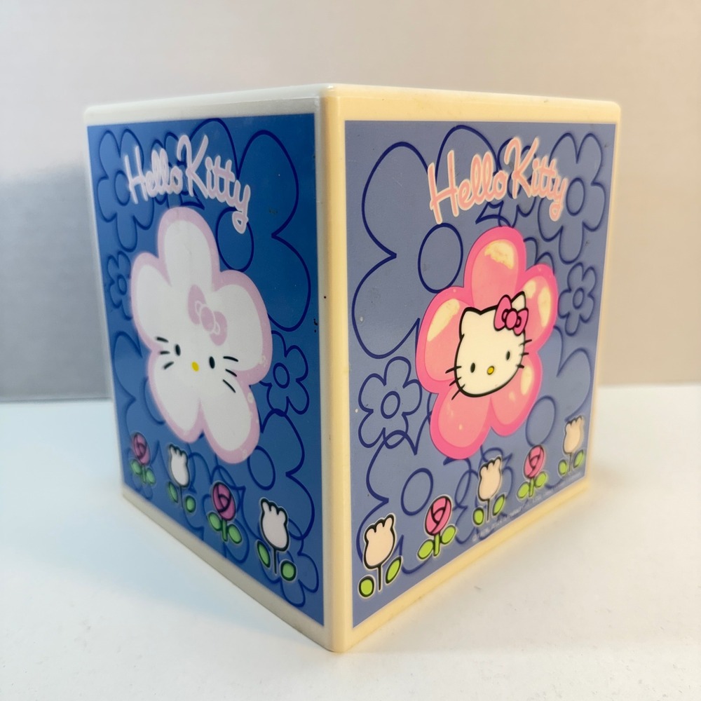 Sanrio Hello Kitty Tissue Cube Blue Pink Floral 2004 Y2K Decor